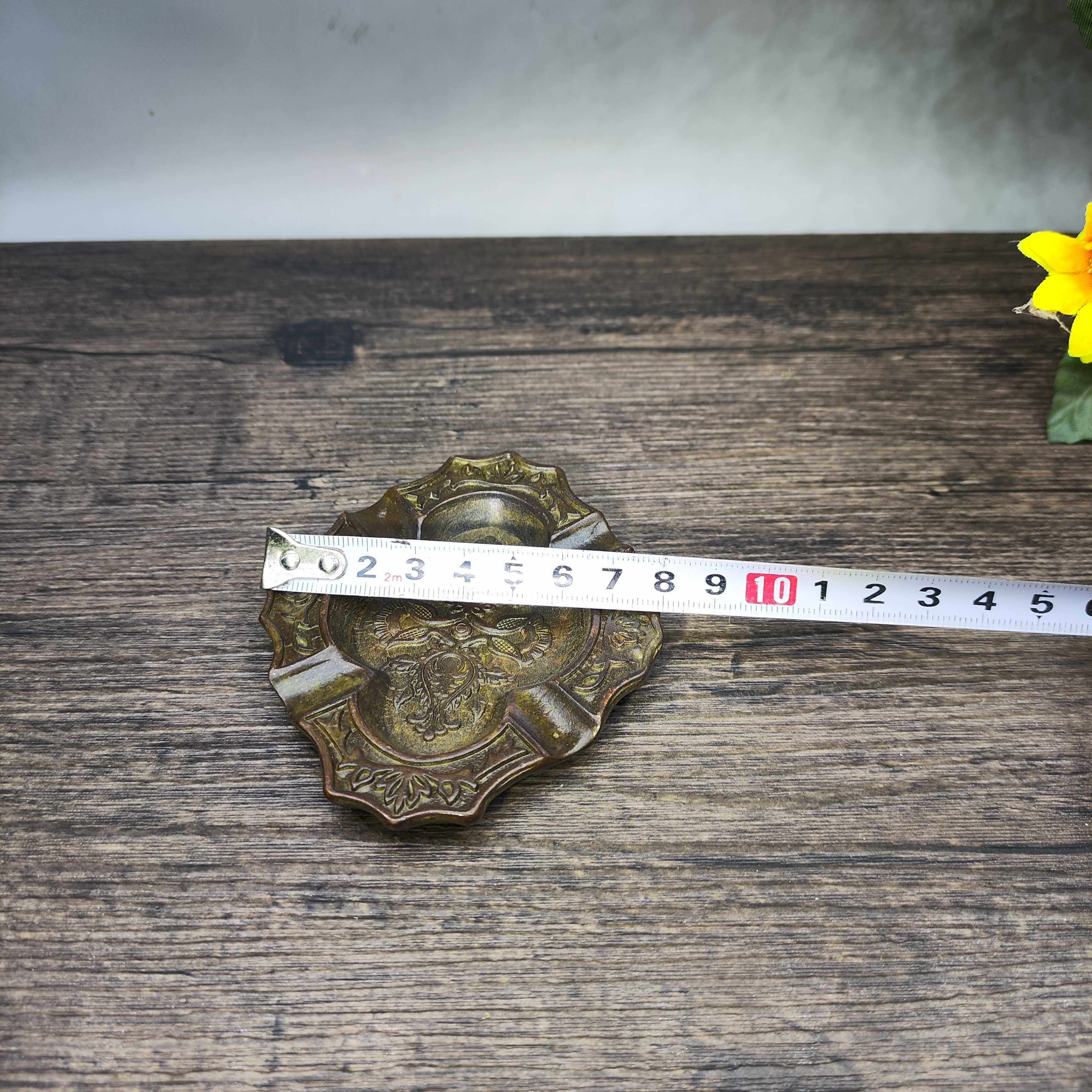 Vintage Brass Flower Rich Patt - Vintage Collectible Ashtrays บทวิจารณ์และราคา