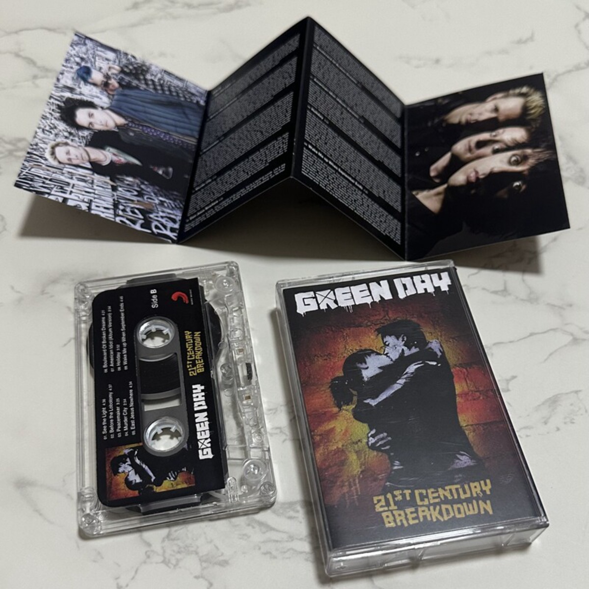 Green Day 21st Century Breakdo - Vintage Collectibles & More Llc Photos บทวิจารณ์และราคา