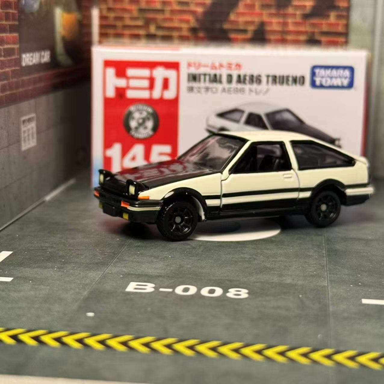 Dream Tomica NO. 145 Initial D - Vintage Collectible Model Cars บทวิจารณ์และราคา