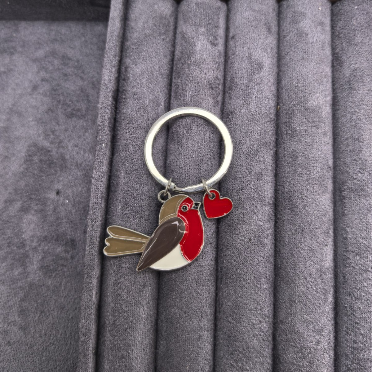 Vintage Enameled Keychain Vari - Vintage Cartoon Collectible บทวิจารณ์และราคา