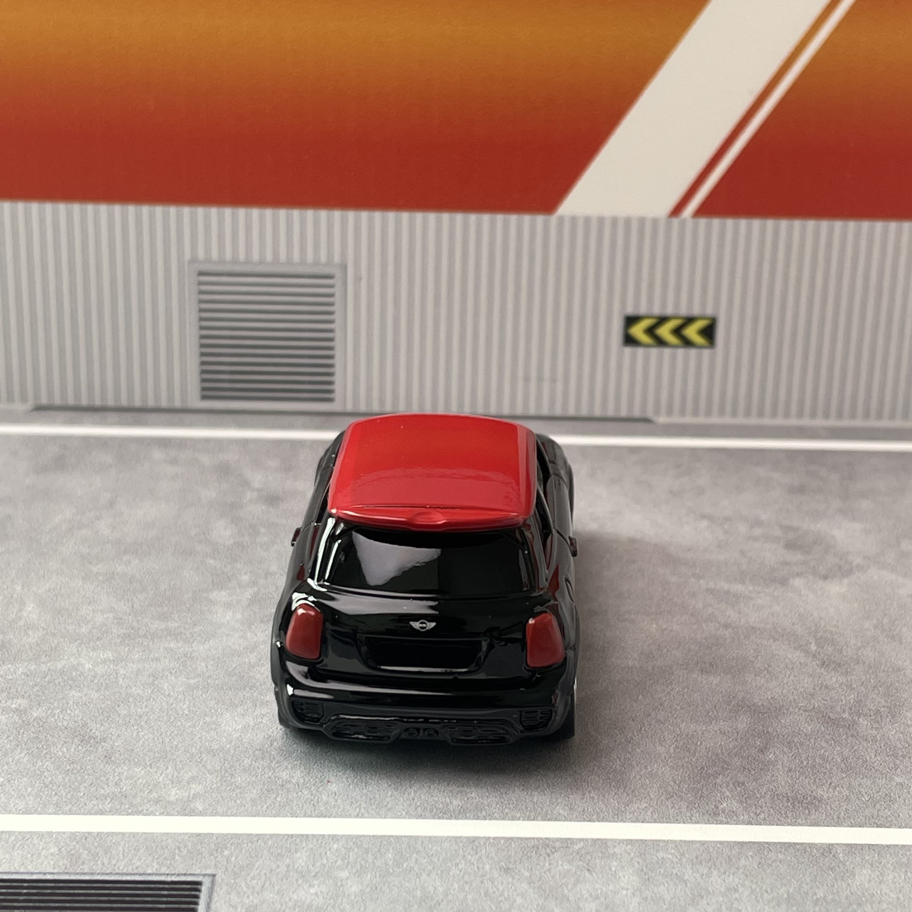 Takara Tomy Tomica A0-05 Mini  - Vintage Collectible Model Cars บทวิจารณ์และราคา